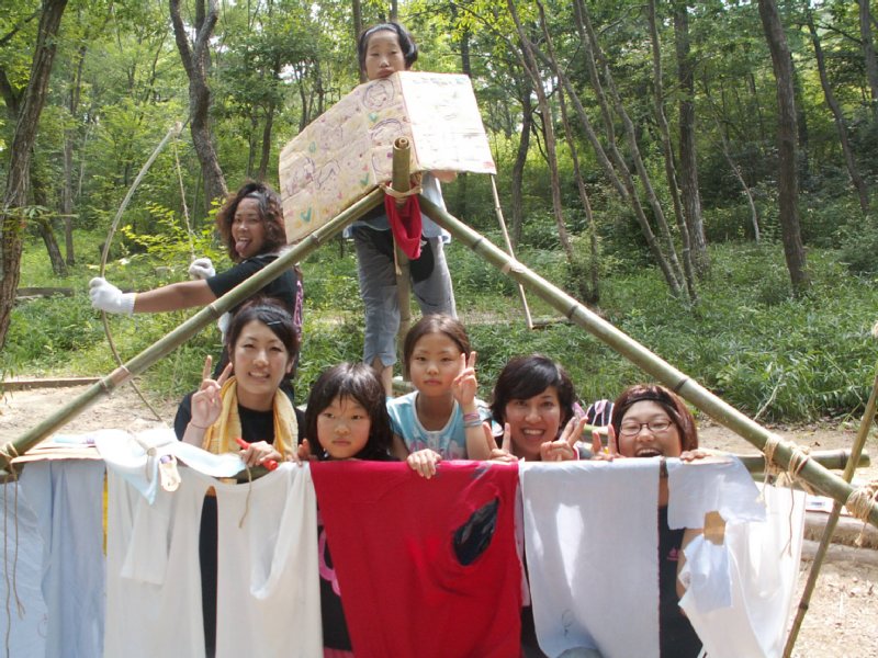 2013年夏休み小学校対象子どもキャンプ「山東夏キャンプ～森の秘密基地～」